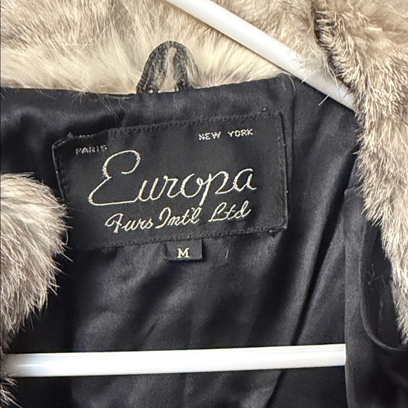 Europa Luxurious Gray Rabbit Fur Teddy Jacket - Picture 2 of 5